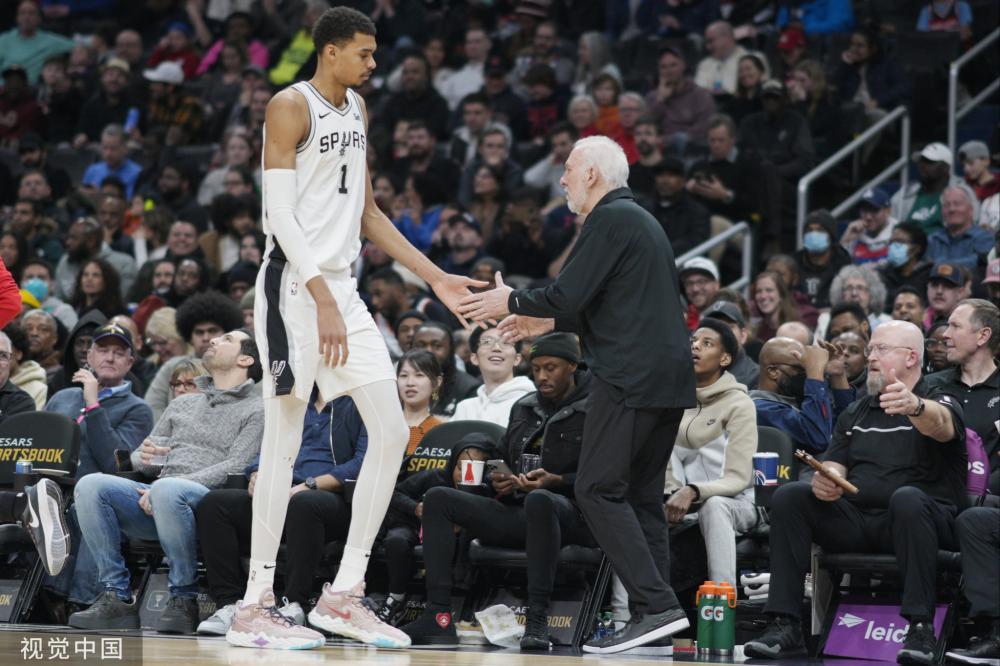 牌证明了自 牌证明了自