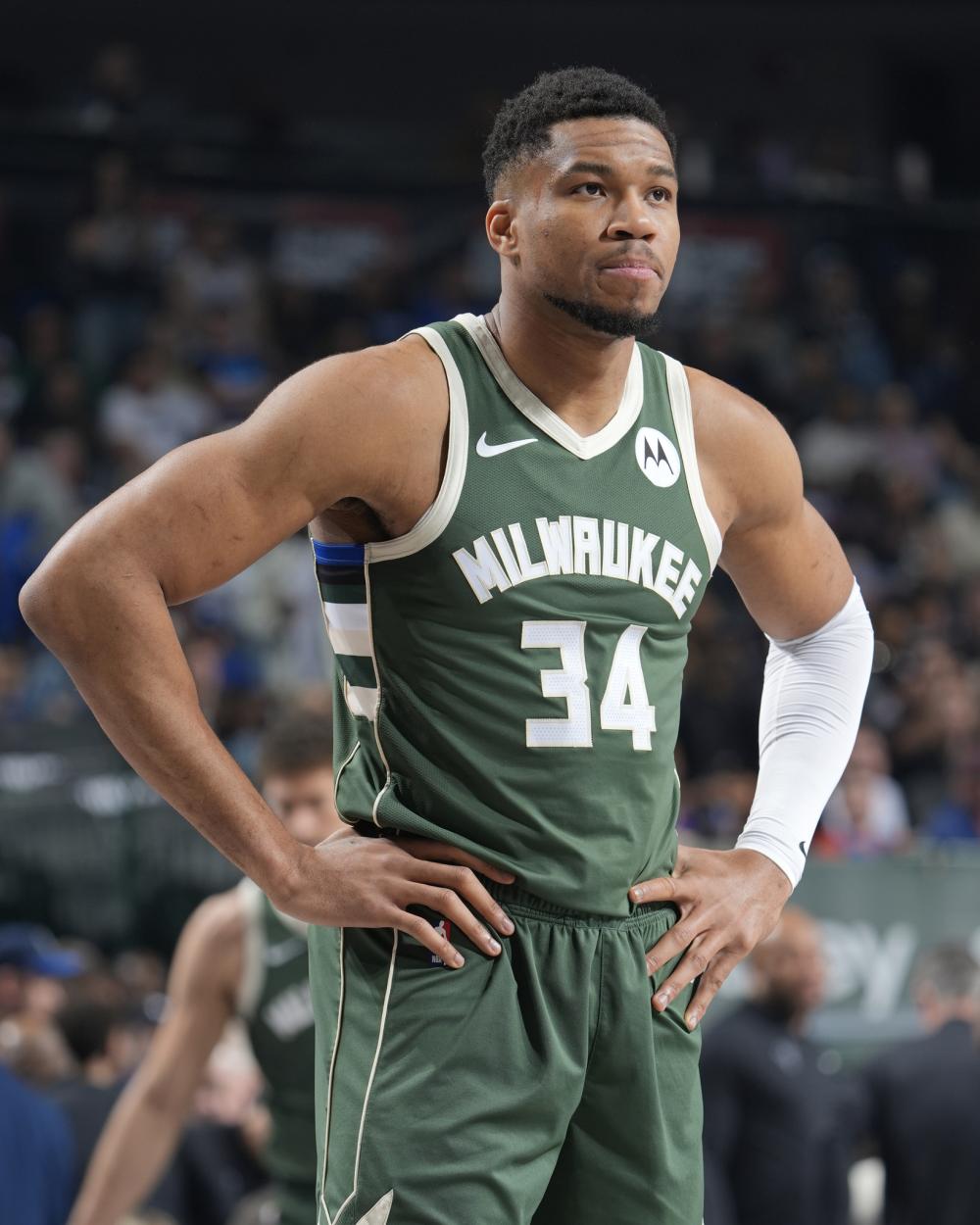 门也面临着 门也面临着